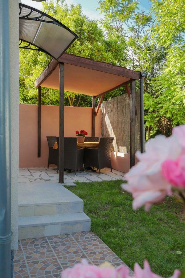 Center Of Fazana Apartments Katarina Екстериор снимка